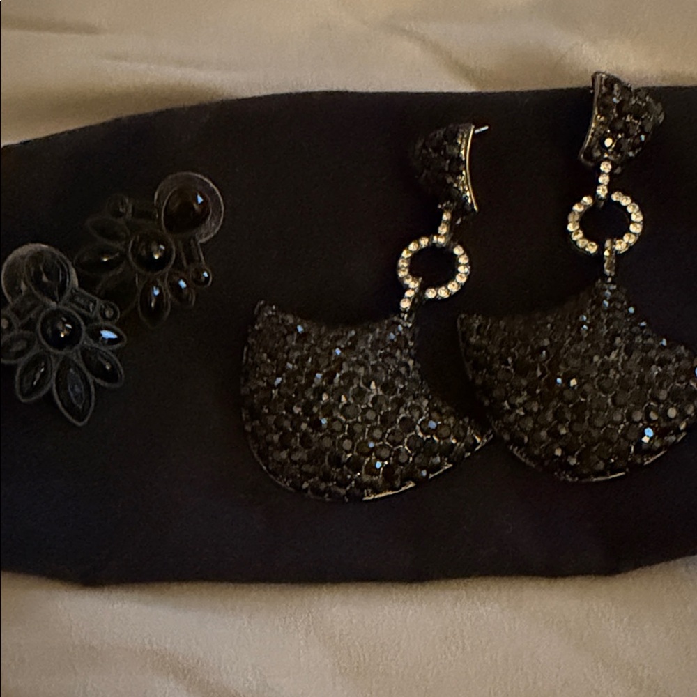 Black Crystal Drop Earrings - Black Floral cluster Earrings. Set